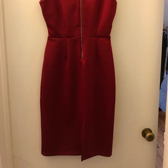 Sexy red dress - Picture 3 of 7